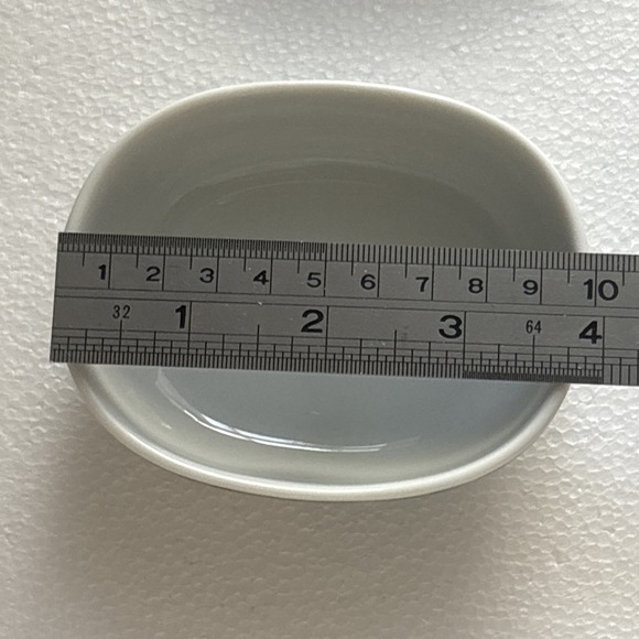 Serenade Otagiri Vintage Japan Oval Porcelain‎ Trinket Box with Lid - Picture 7 of 8